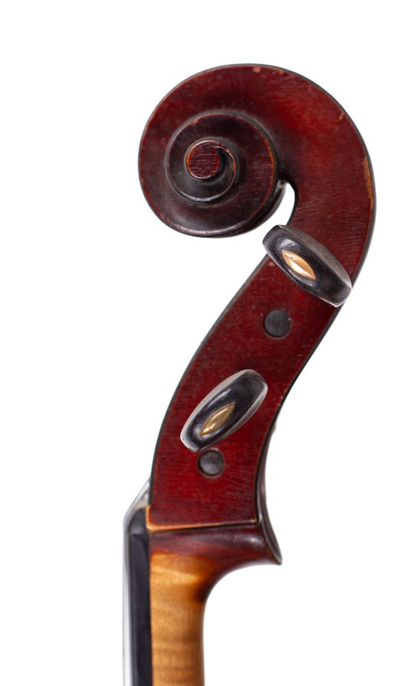 A viola by Jules Merciolle, Paris, 1912 - scroll