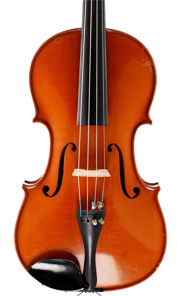 A viola, Romania, 20th Century