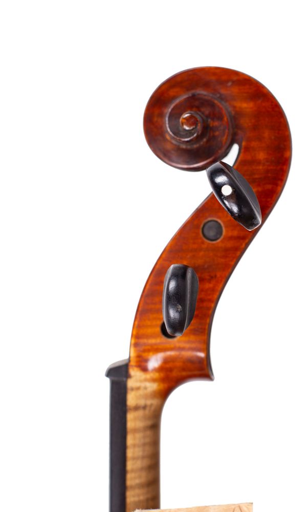 A violin, Workshop of Aristide Cavalli, Cremona, 1923 - scroll