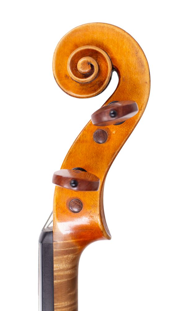 A violin ascribed to Giuseppe Ornati, Milan, 1921 - scroll