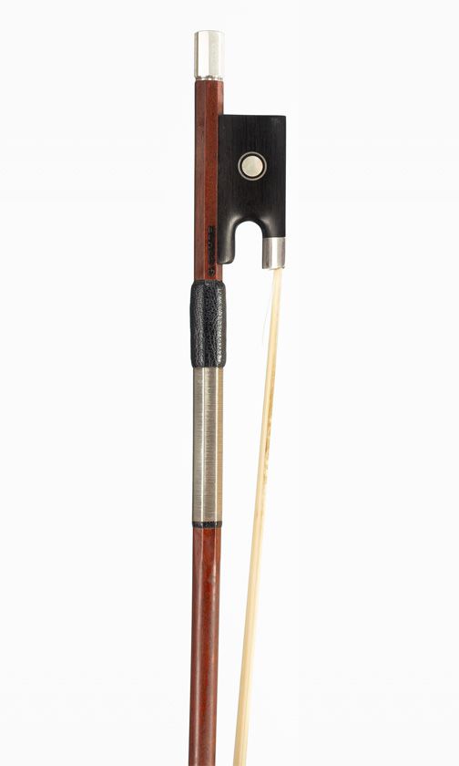 A silver-mounted violin bow by Gregory Gohde, Chicago, circa 1990