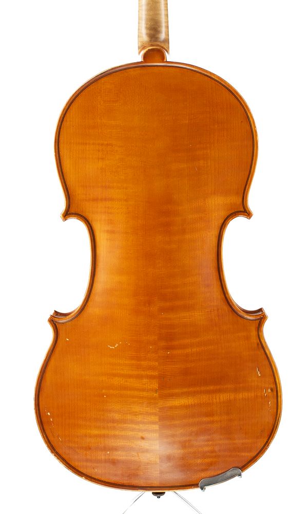 A viola by Harry Dobbs, Peopleton, 1975 - back