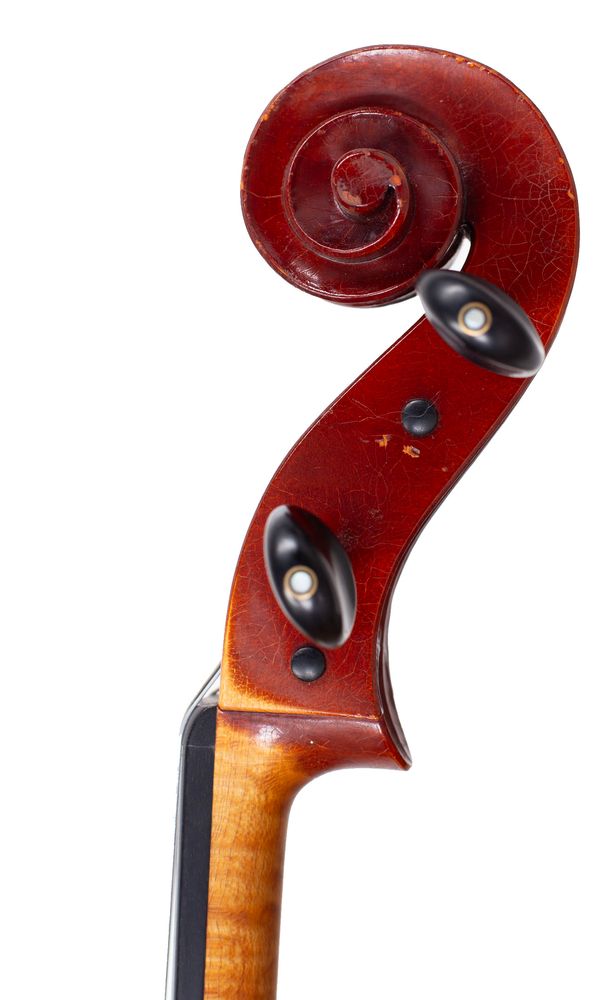 A viola by Wilfred Saunders, Nottingham, 1984 - scroll