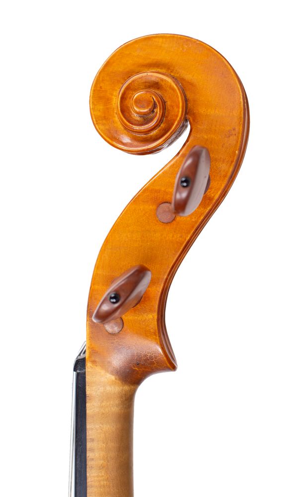 A viola by Harry Dobbs, Peopleton, 1975 - scroll