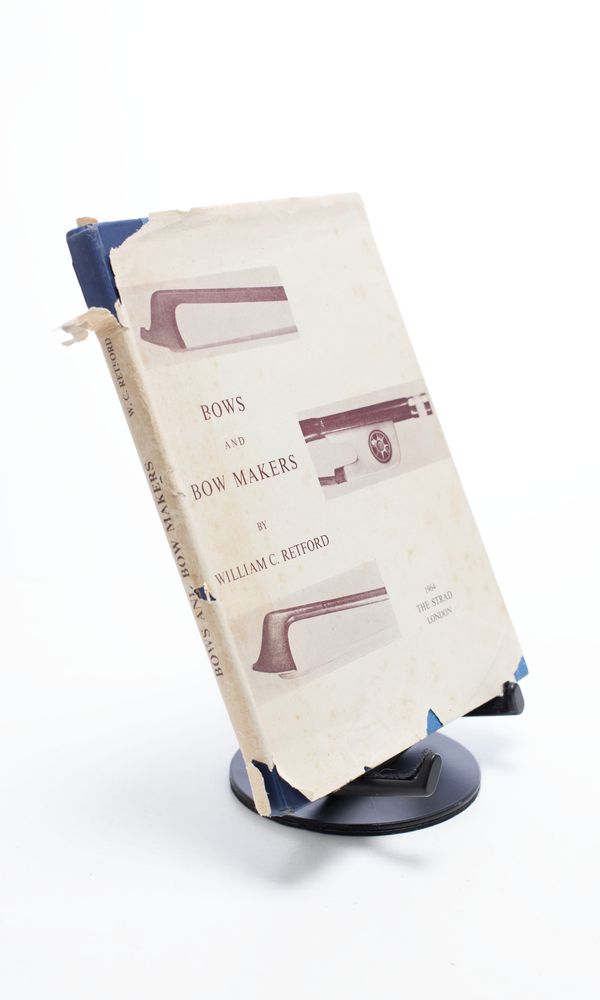 Bows and Bows Makers