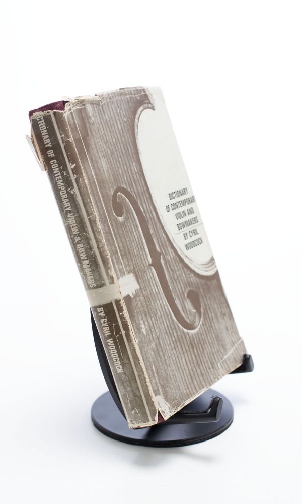 Dictionary of Contemporary Violin and Bowmakers