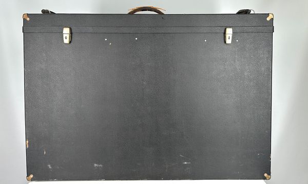 A case for ten violins