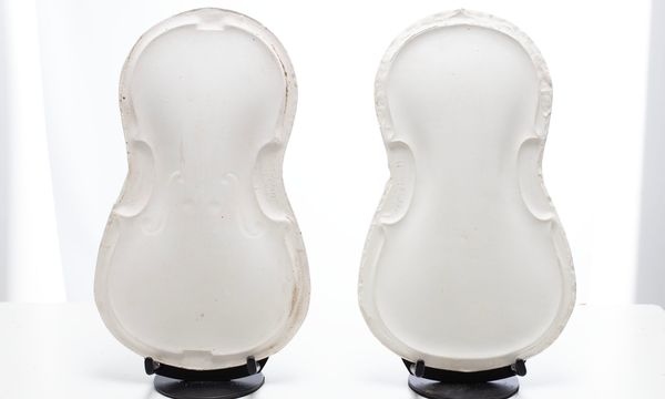 Six violin plaster casts - Photo 2