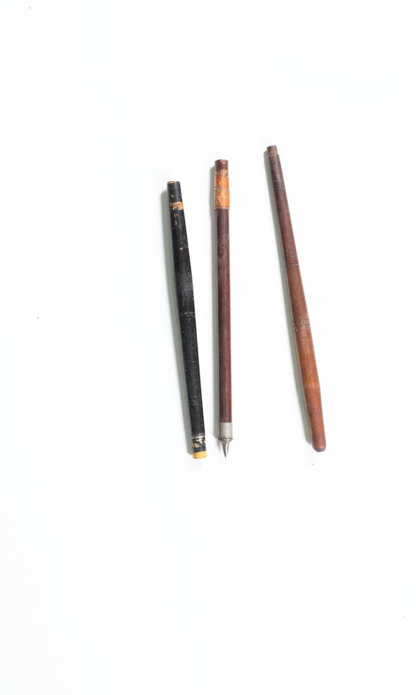 A bundle of cello endpins - Photo 4