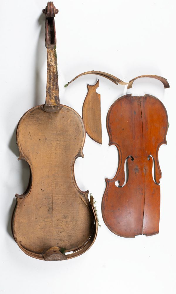 A bundle of violin parts