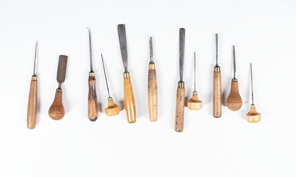 Eleven chisels / gouges