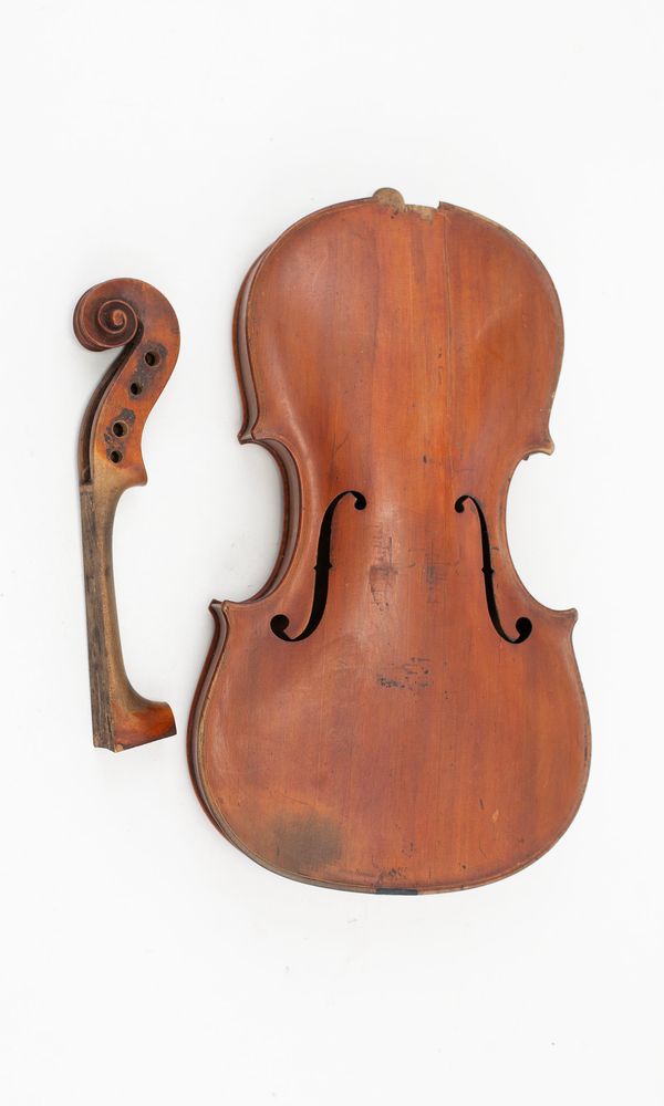 A violin, disassembled (body & scroll)