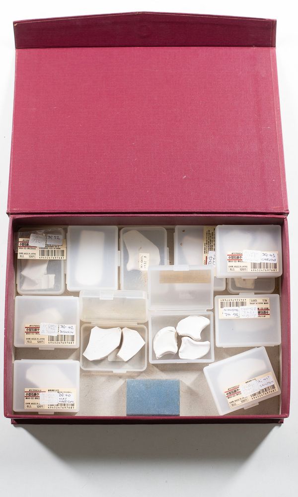 A bundle of del Gesu corner plaster casts