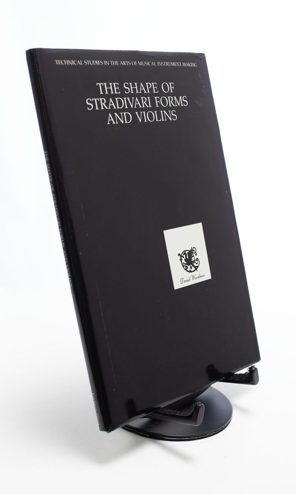 The Shape of Stradivari Forms and Violins