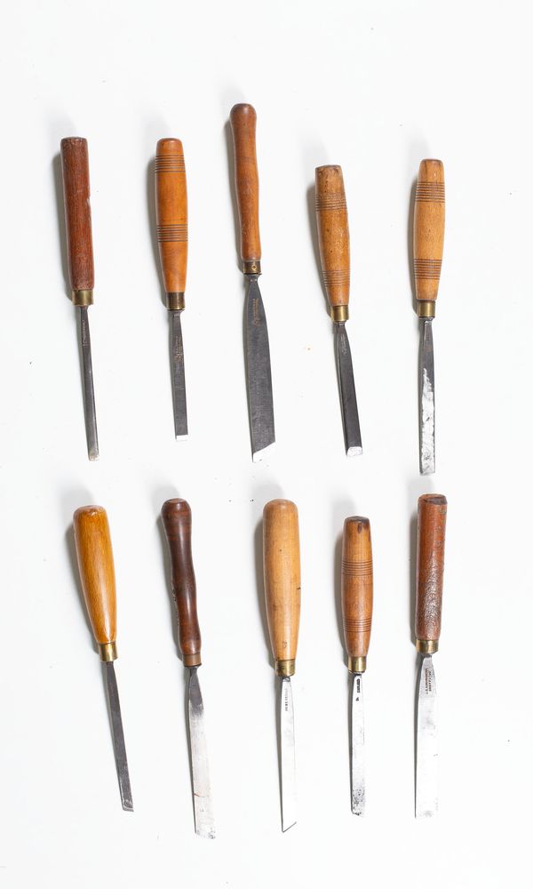 Ten chisels / gouges