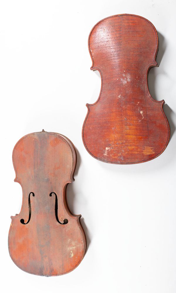 A bundle of violin parts