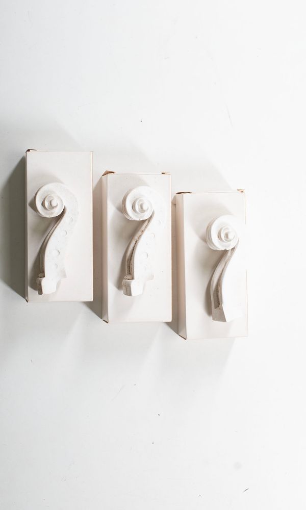Three Cappa scroll casts