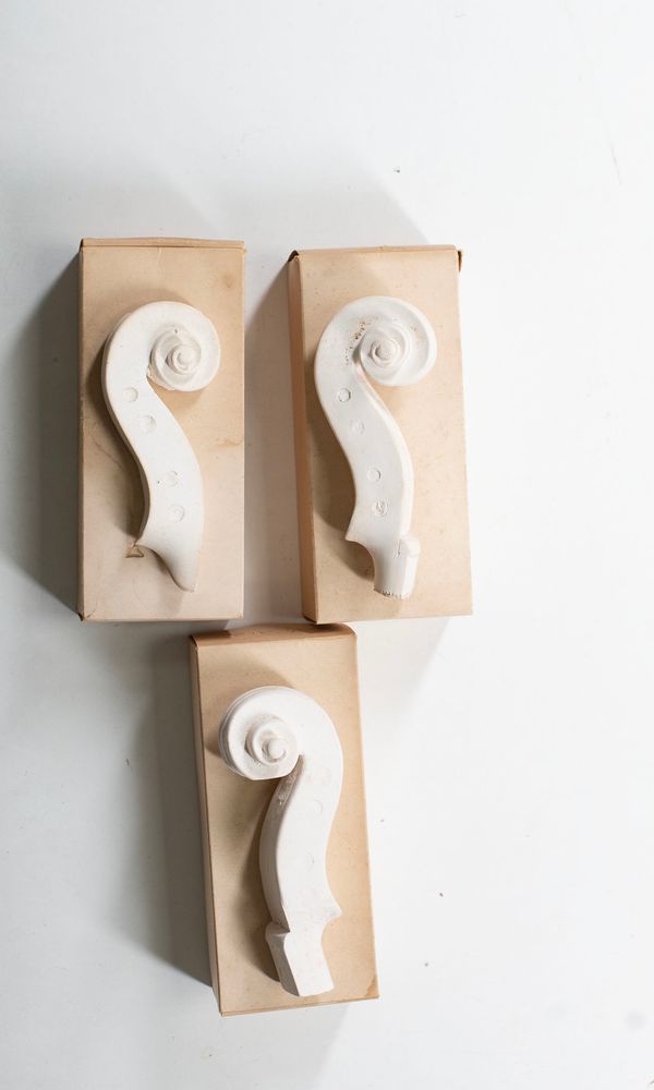 Three Del Gesu scroll casts