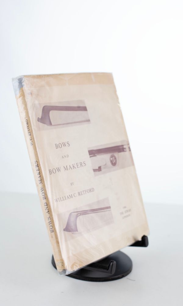 Bows and Bows Makers