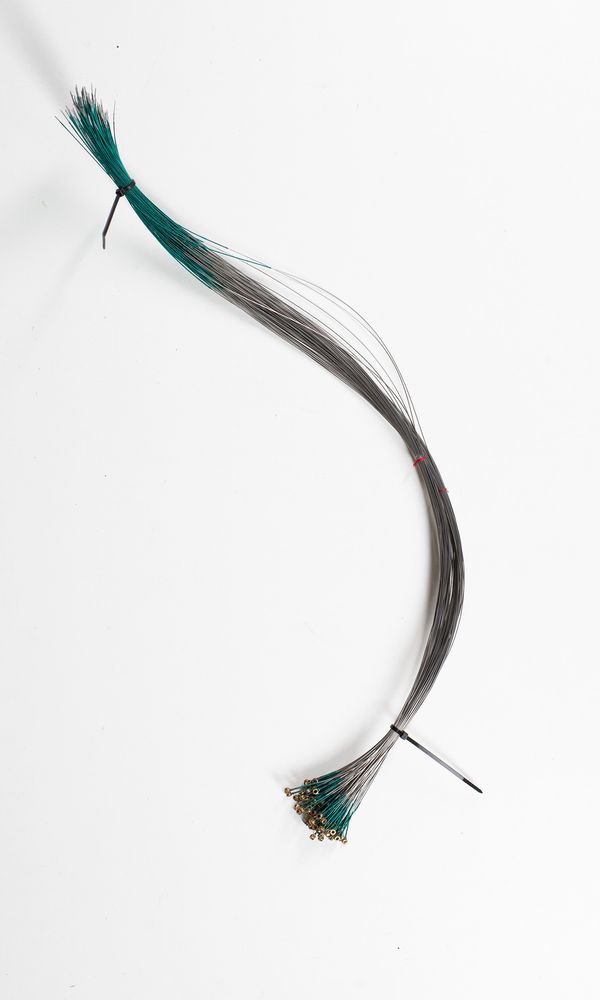 One-hundred and two violin D strings