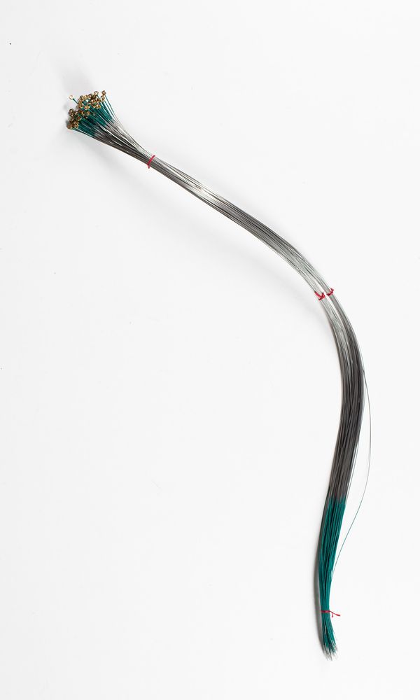 One-hundred and two violin D strings