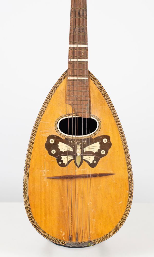 A mandolin, unlabelled