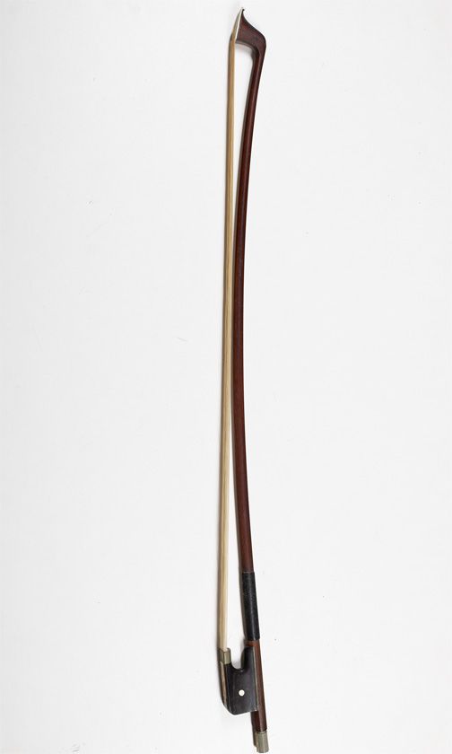 A nickel-mounted bass bow