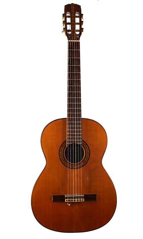 A Kimbara G810 classical guitar