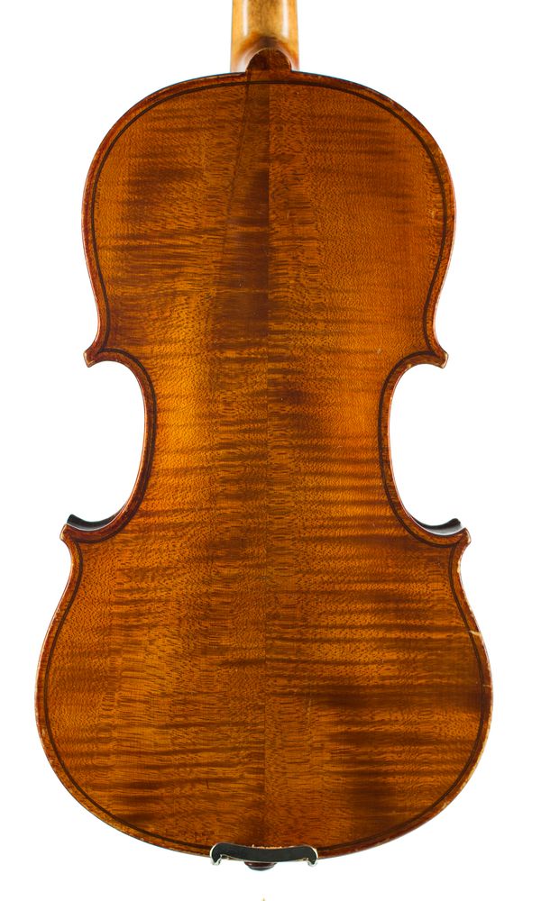 A child's violin, unlabelled - back