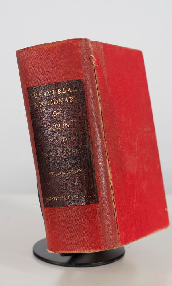 Universal Dictionary of Violin and Bow Makers