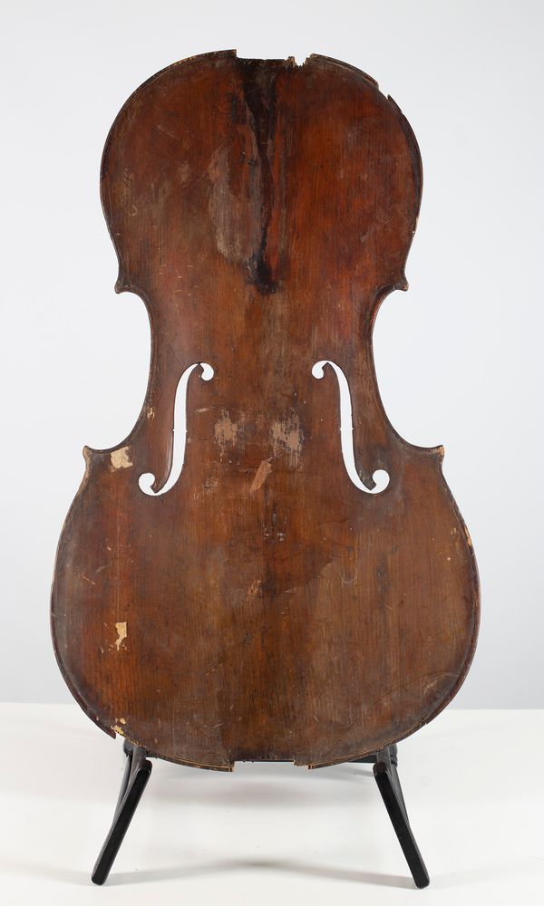 A cello table
