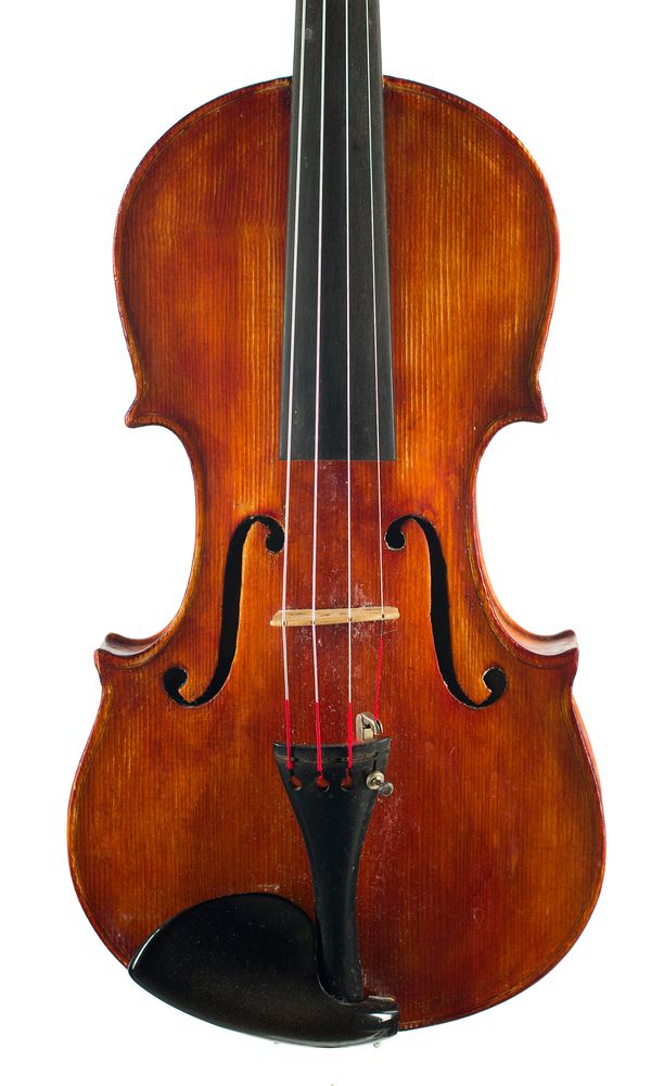 A violin, labelled F. M. Bertucci e A. Gonzales