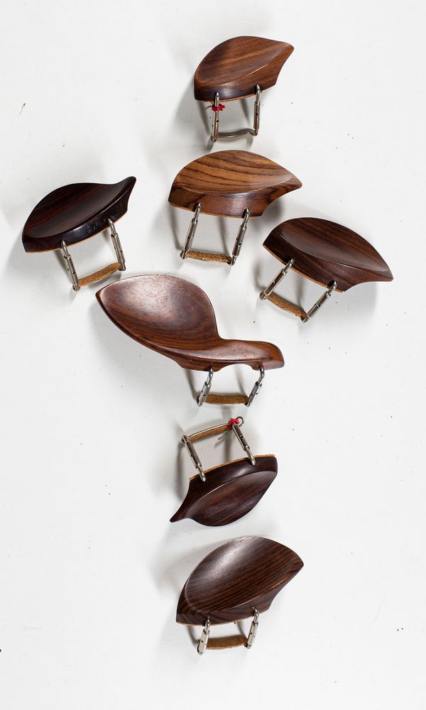 Seven chin rests, various sizes