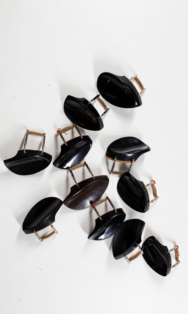 Elevan chin rests, various sizes