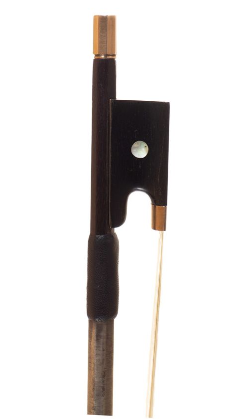 A gold-mounted violin bow, branded Caressa & Français