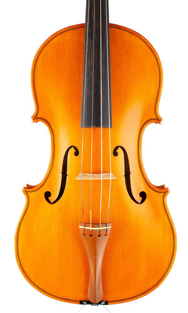 A viola by Harry Dobbs, Peopleton, 1976
