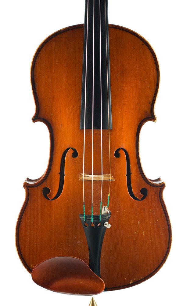 A violin, labelled Französische Violine