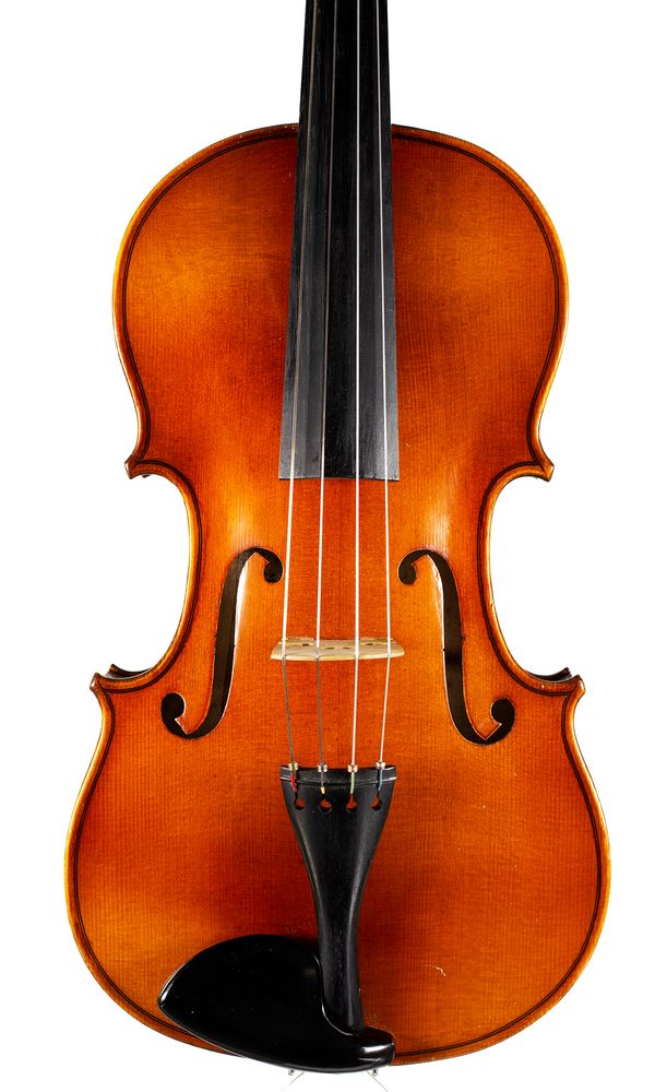 A viola, labelled Michael Pötscher