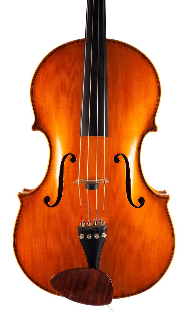 A viola by Gordon Campbell, Dinedor, 1982