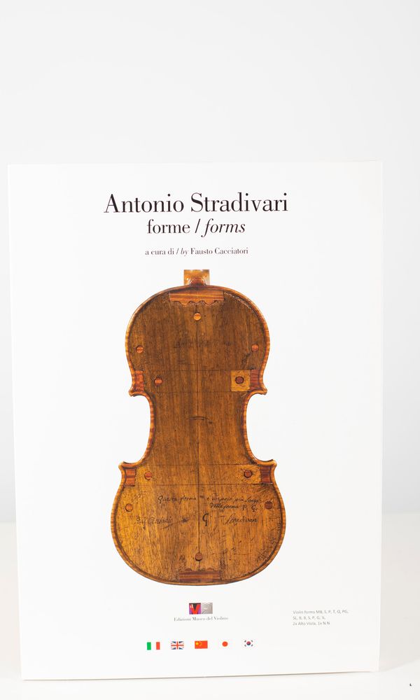 Antonio Stradivari Forms