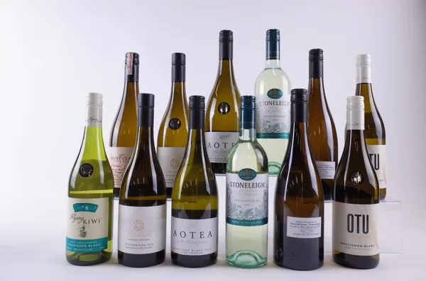 12 BOTTLES NEW ZEALAND SAUVIGNON BLANC