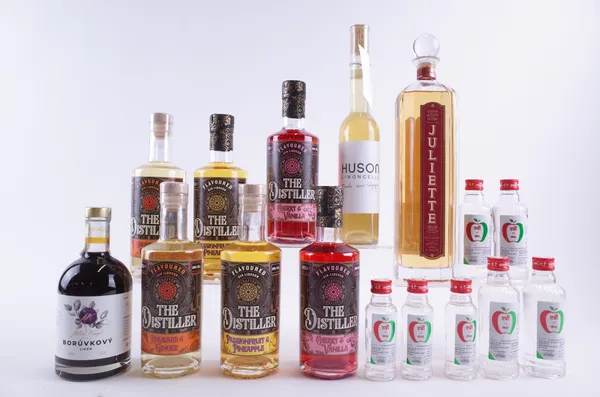 16 BOTTLES LIQUEURS