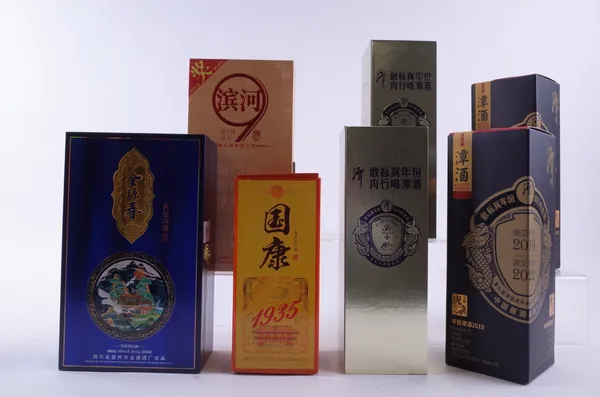 7 BOTTLES BAIJIU