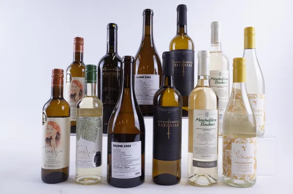 12 BOTTLES GREEK WHITE WINE