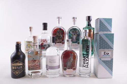 12 BOTTLES GIN