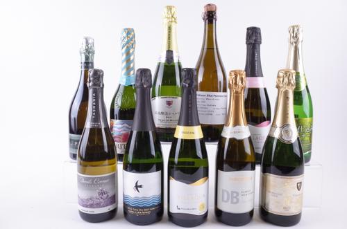 11 BOTTLES JAPANESE, CHILEAN AND AUSTRALIAN SPARKLING WINE