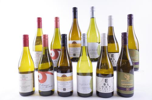 TWELVE BOTTLES NEW ZEALAND SAUVIGNON BLANC