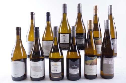 TWELVE BOTTLES CANADIAN WHITE WINE