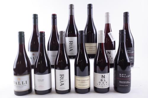 TWELVE BOTTLES NEW ZEALAND PINOT NOIR