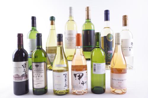 NINE BOTTLES ASIAN WHITE, TWO ORANGE AND ONE RED WINE